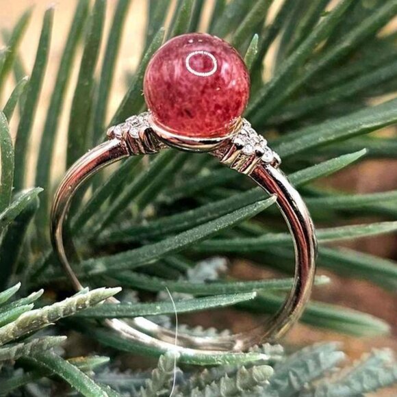 Beautiful Nature Strawberry Quartz Adjustable Ring - Picture 1 of 10
